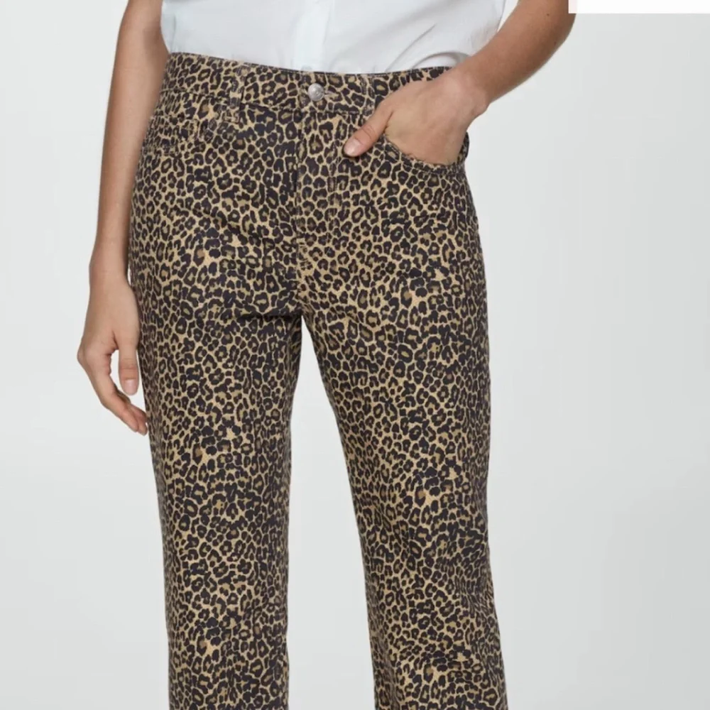 BOSSE Leopard Print Skinny Stretch Tan And Black Pants size 4
